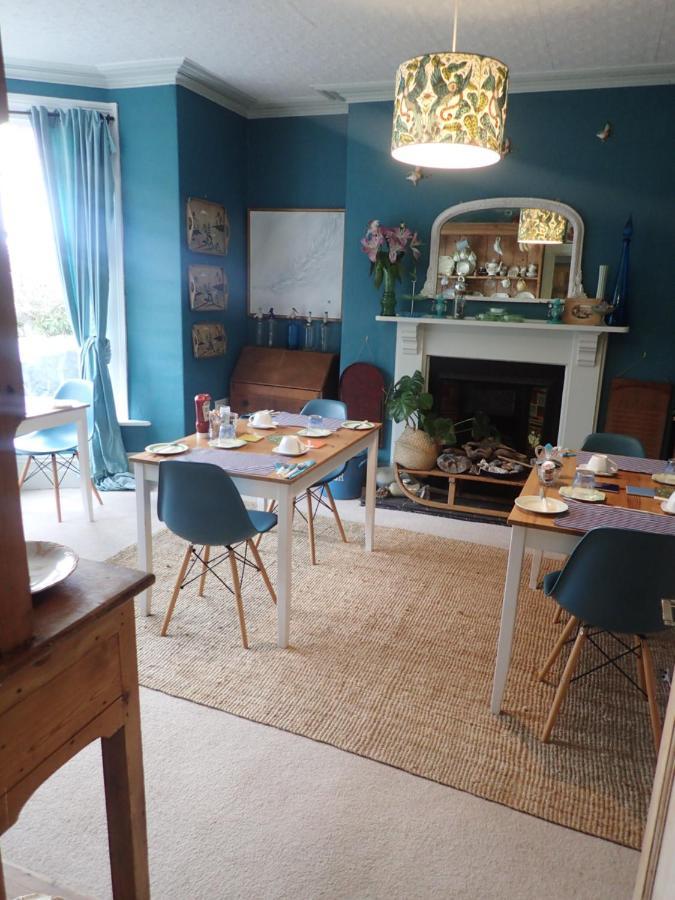 קומב מרטין Newberry Beach Lodge מראה חיצוני תמונה