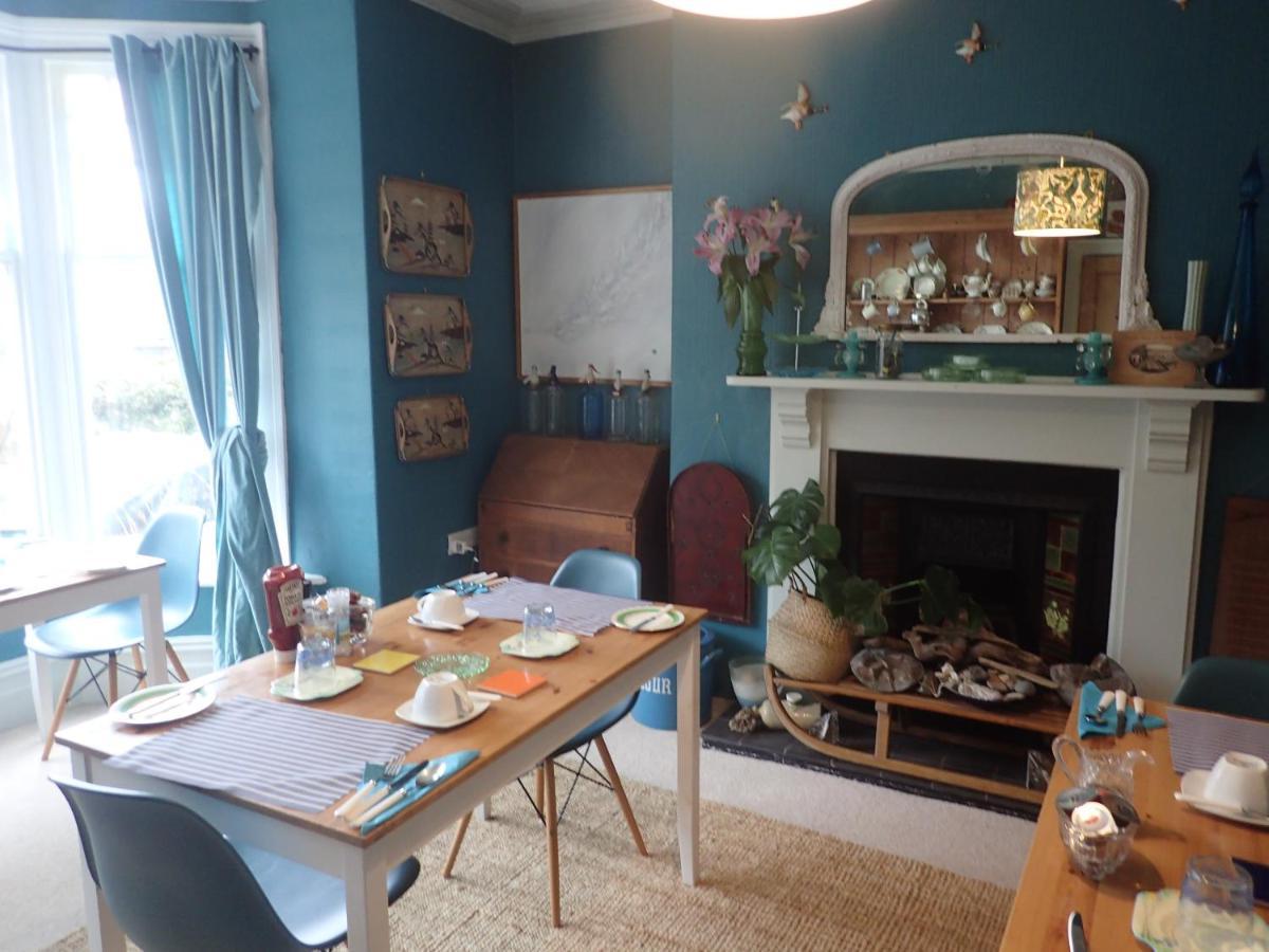 קומב מרטין Newberry Beach Lodge מראה חיצוני תמונה