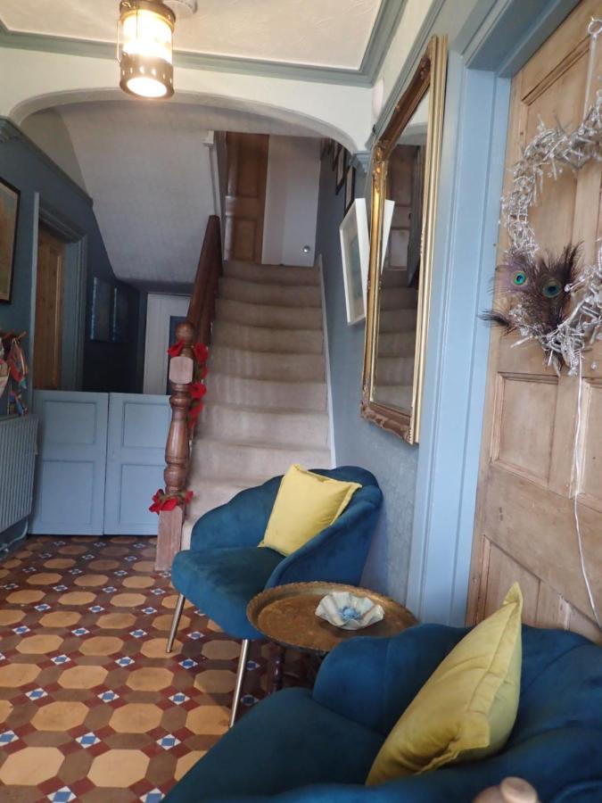 קומב מרטין Newberry Beach Lodge מראה חיצוני תמונה