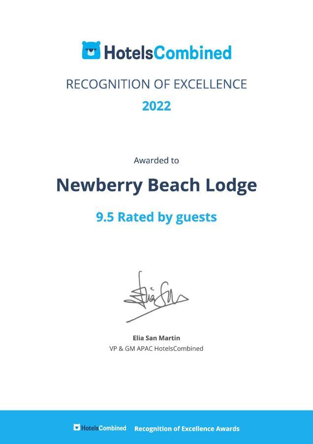 קומב מרטין Newberry Beach Lodge מראה חיצוני תמונה