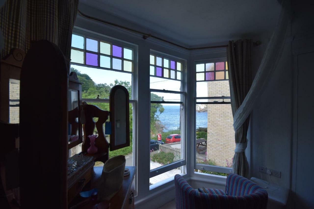 קומב מרטין Newberry Beach Lodge מראה חיצוני תמונה